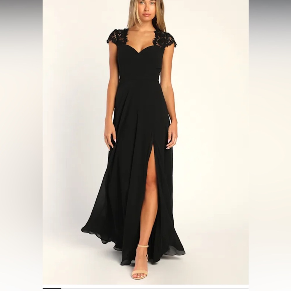 Lulus “Momentous Moments” Black Lace Backless Maxi Dress XS